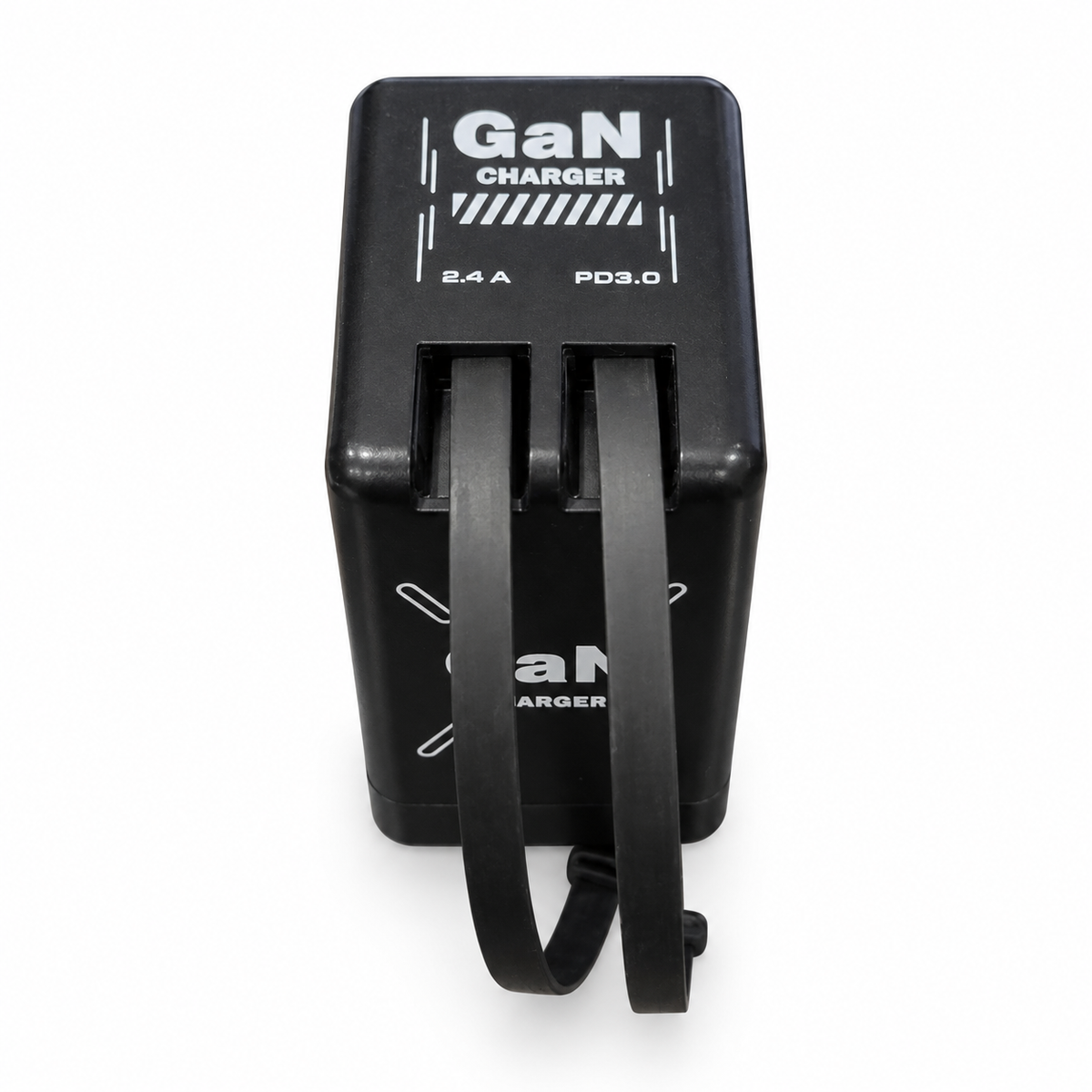 VoltFusion retractable charger with built-in cables for iPhone and Android